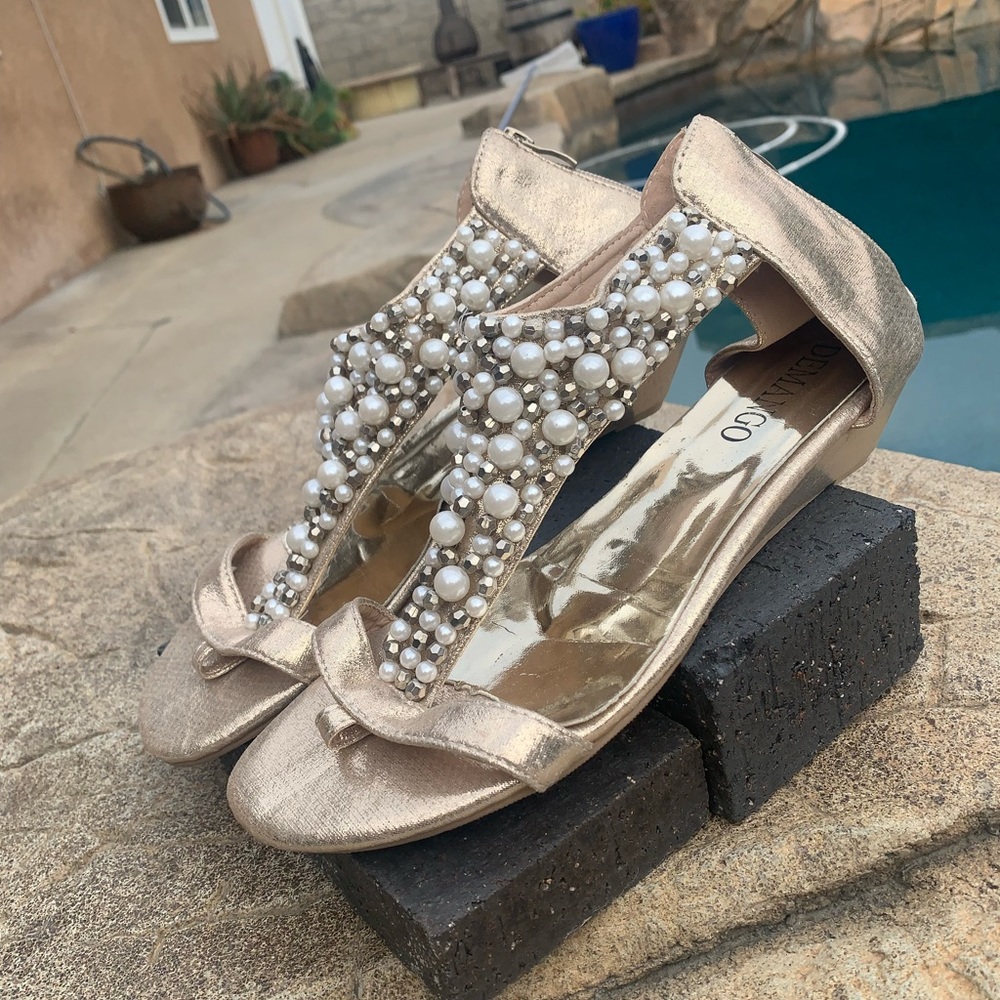 Open toe Sandals Embellished Pearl & Bead Size 8
